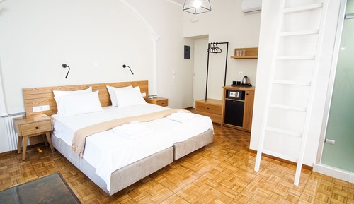 Habitación familiar, balcón