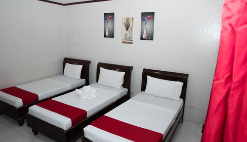 Habitación triple básica