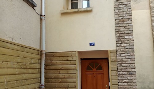 Apartamento, baño privado