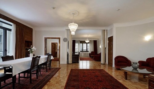 Suite Signature