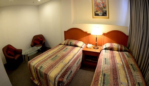 Habitación Deluxe con 1 cama doble o 2 individuales, fumadores