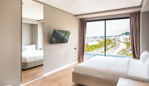 Suite familiar