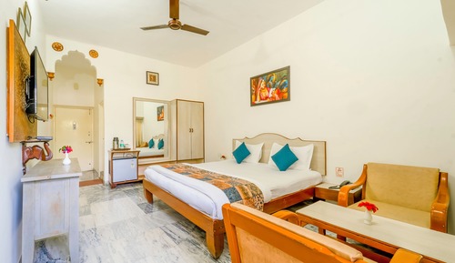 Habitación Deluxe, 1 cama de matrimonio, balcón, vistas al jardín