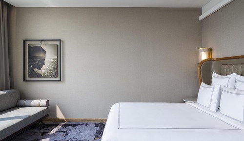 Swiss, Suite Grand, 1 cama de matrimonio grande