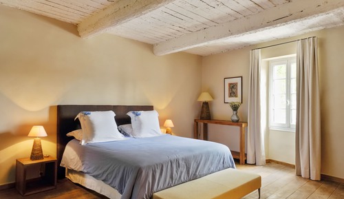 Suite (Oscar)
