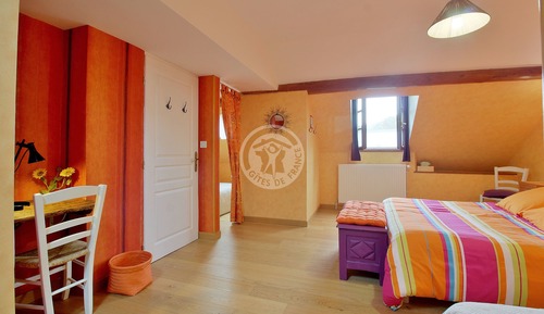 Habitación cuádruple Confort, baño privado, vistas a la montaña