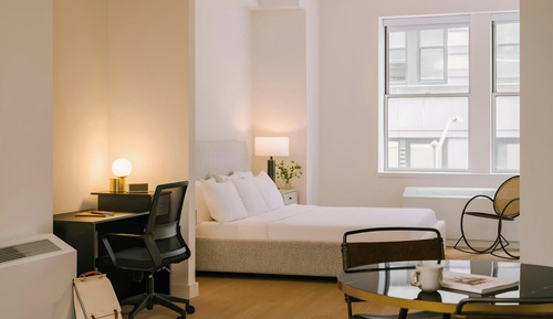 Estudio superior, 1 cama de matrimonio con sofá cama