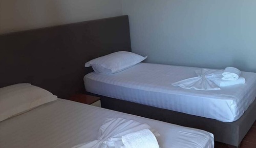 Suite familiar, 2 habitaciones, balcón, vistas al mar
