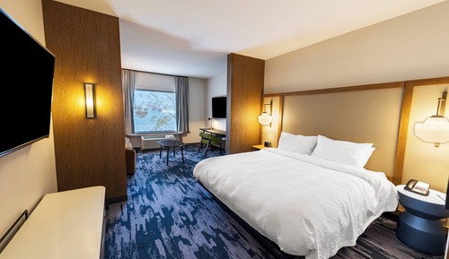 Suite, 1 cama de matrimonio grande con sofá cama