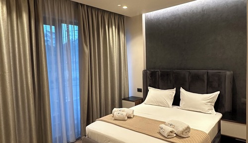 Habitación Deluxe doble, balcón, planta baja