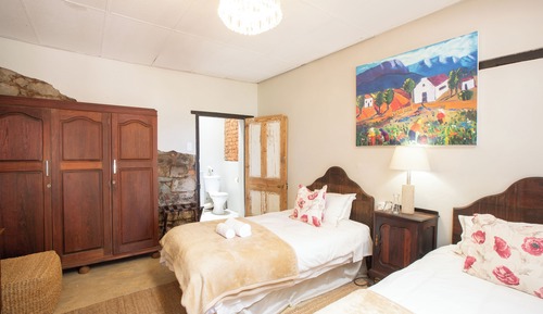 Habitación clásica con 2 camas individuales, 2 camas individuales, baño privado, planta baja