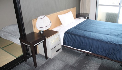 Habitación, no fumadores (Japanese Western)