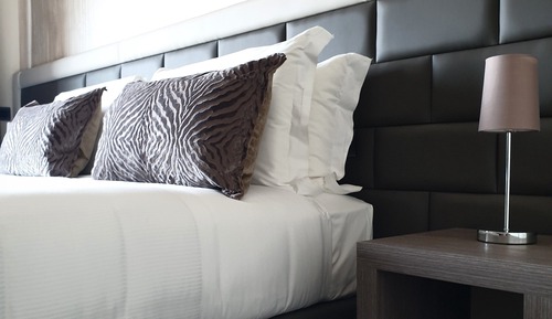 Habitación superior con 1 cama doble o 2 individuales