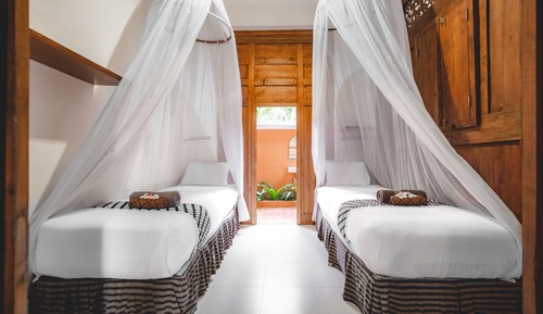 Habitación estándar con 2 camas individuales