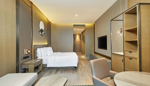 Habitación Club, 1 cama de matrimonio grande, vistas a la ciudad