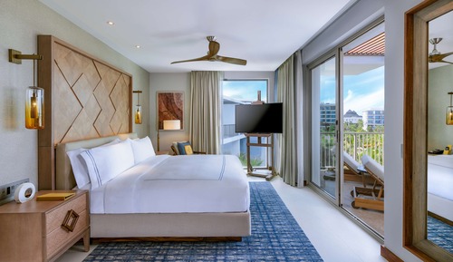Suite, 1 cama de matrimonio grande con sofá cama, piscina privada, vistas al mar