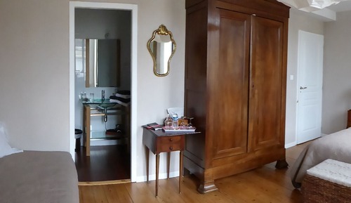 Habitación familiar (Douce France)