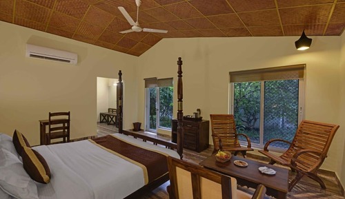 Deluxe Cottage Room