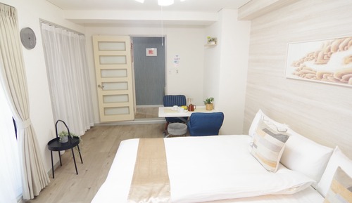 Habitación (401)