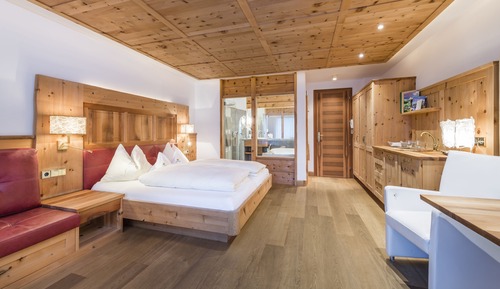 Habitación Deluxe doble, bañera de hidromasaje, en edificio anexo