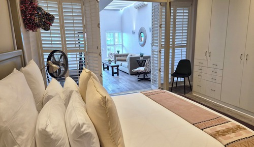 Casa de campo de lujo, 2 habitaciones, acceso a la piscina (139 Waterkant Street 2 night min stay)