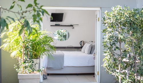 Habitación estándar con 1 cama doble o 2 individuales