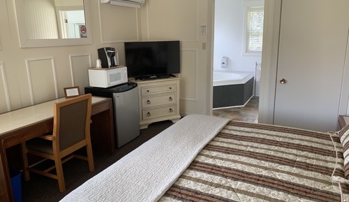 Suite Deluxe, 1 cama de matrimonio grande, no fumadores, bañera de hidromasaje