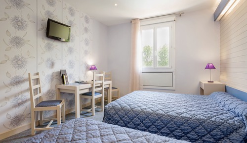 Habitación con 2 camas individuales