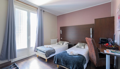 Habitación con 2 camas individuales