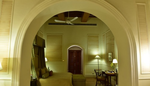 Grand Royal, Suite Grand, 1 cama de matrimonio grande, vistas al jardín