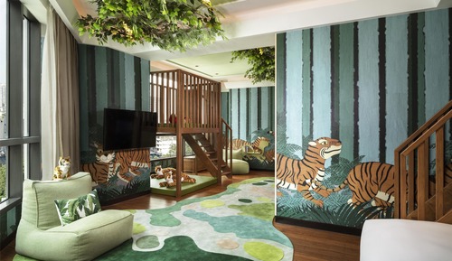 2 Bedroom Theme Family Suite ( Executive Lounge Benefit )