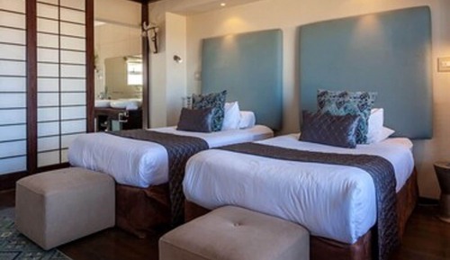 Habitación de lujo con 2 camas individuales