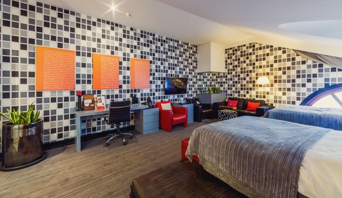 Habitación Deluxe con 1 cama doble o 2 individuales