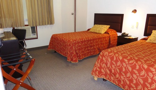 Habitación estándar con 2 camas individuales
