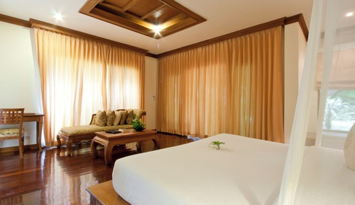 Tropical Villa Double Bed