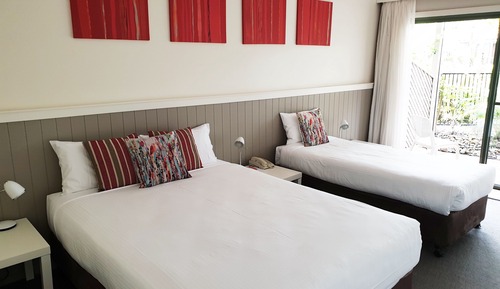 Habitación estándar con 1 cama doble o 2 individuales