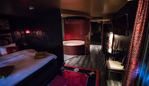 Suite City (Hong Kong)