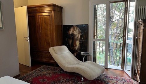 Apartamento familiar, 1 cama de matrimonio con sofá cama, vistas al jardín