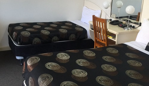 Habitación con 2 camas individuales
