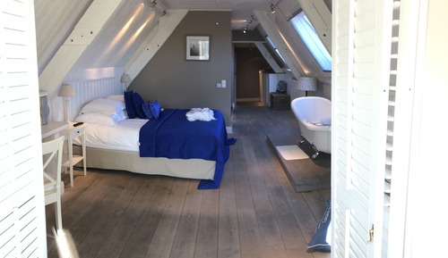 Suite junior, 1 cama de matrimonio grande, vistas a la piscina