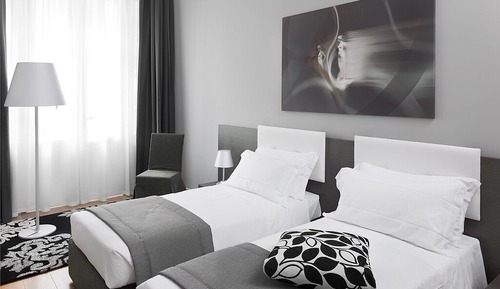 Suite familiar