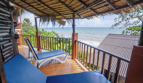 Villa Grand, frente a la playa