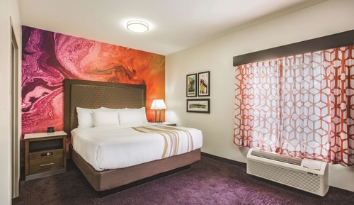 Suite Deluxe, 1 cama de matrimonio grande, no fumadores (Deluxe Family Suite)