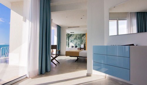 Suite, piscina privada, vistas al mar