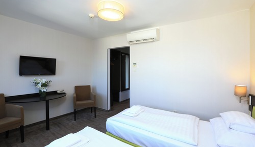 Habitación económica con 2 camas individuales