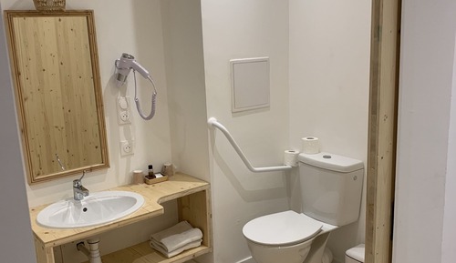 Habitación individual estándar, accesible para personas con discapacidad (Chambre Standard PMR)