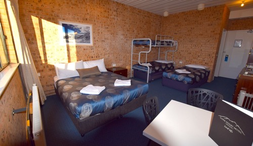 Habitación familiar (Ground Floor Deluxe, 5 People)