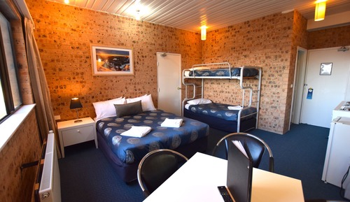 Habitación familiar (Ground Floor Deluxe, 4 People)