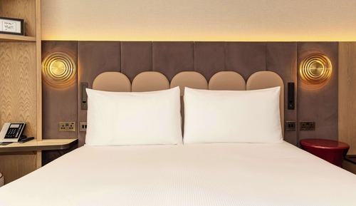 Habitación ejecutiva, 1 cama de matrimonio grande, en una planta alta