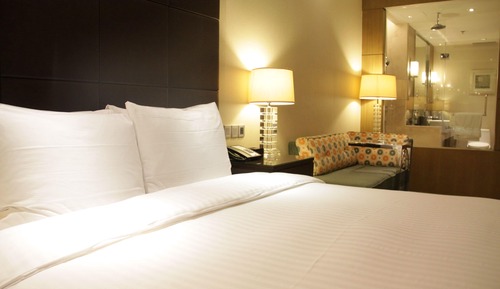 Habitación Premier, 1 cama de matrimonio grande, vistas a la ciudad